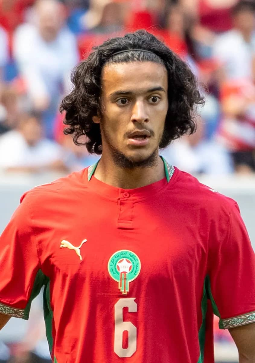 أيوب بوعدي يتقدم للمركز الثالث في جائزة غولدن بوي 2026