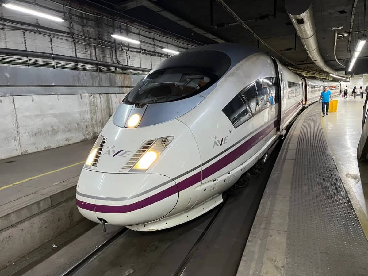 Espagne : collision de trains à Tolède, 30 morts