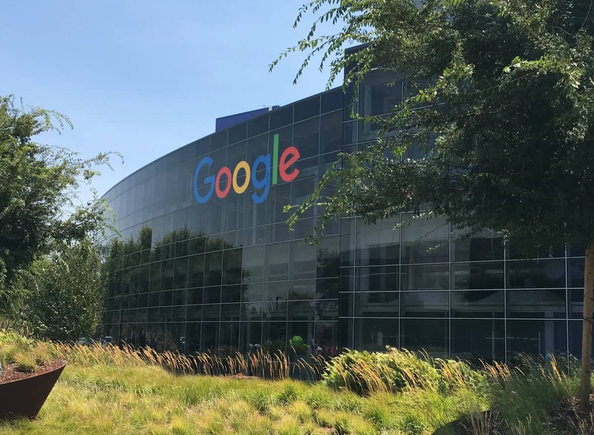 جوجل تمنح طلبة التعليم العالي بالمغرب سنة مجانية من Google AI Plus
